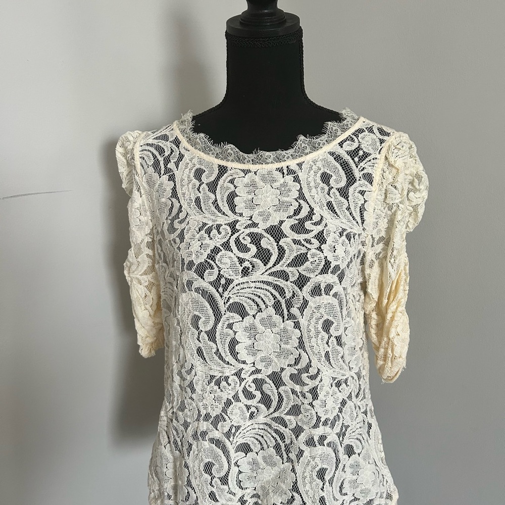 Sundance Elegant Cream Lace Top, size M, NWOT